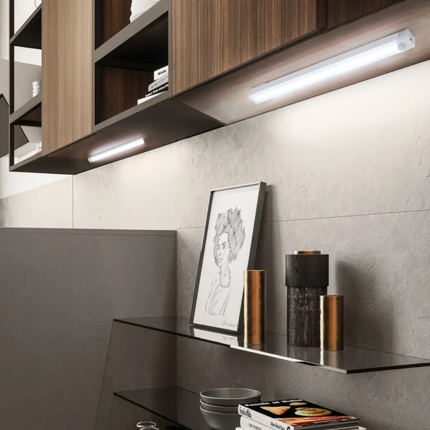 Smart Glow™ Motion Light  | Light Up Your Home Instantly — Without Lifting a Finger